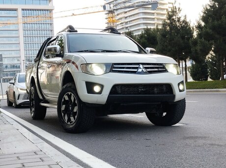 Mitsubishi L200