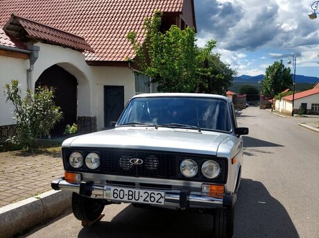 LADA (VAZ) 2106