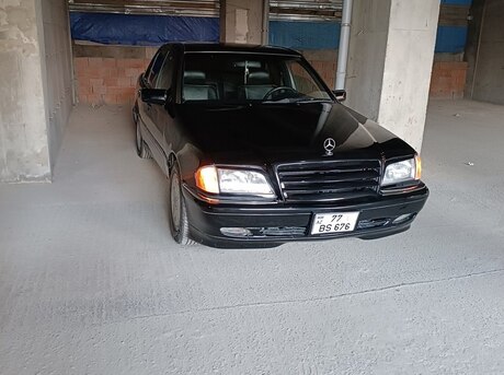 Mercedes C 280