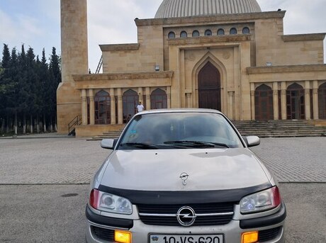 Opel Omega