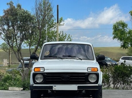 LADA (VAZ) Niva