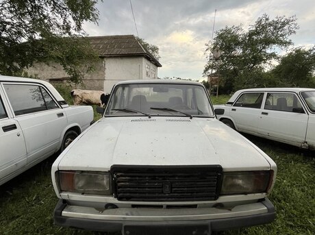 LADA (VAZ) 2107