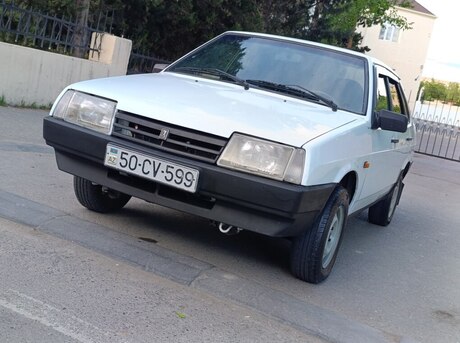 LADA (VAZ) 21099