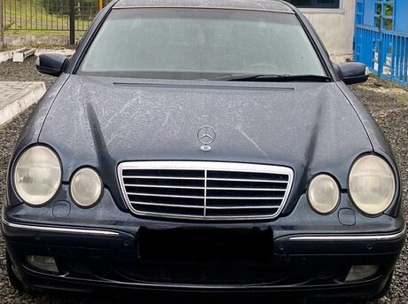 Mercedes E 280