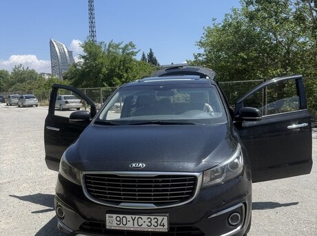 Kia Carnival
