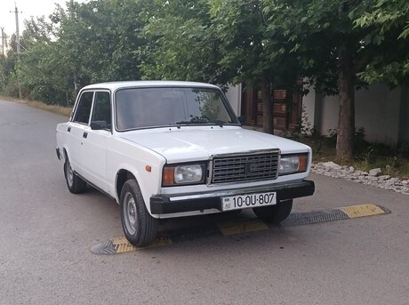 LADA (VAZ) 2107