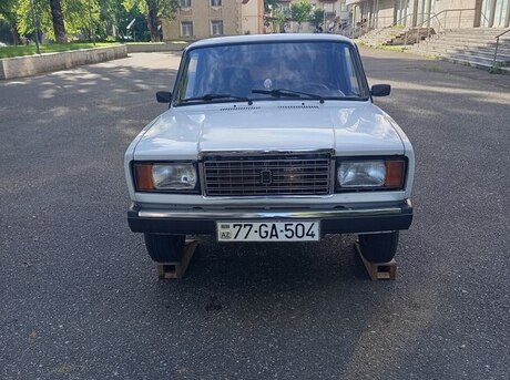 LADA (VAZ) 2107