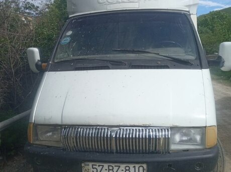 GAZ 3308