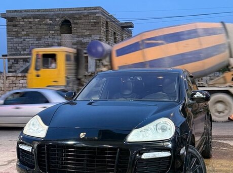 Porsche Cayenne Turbo S