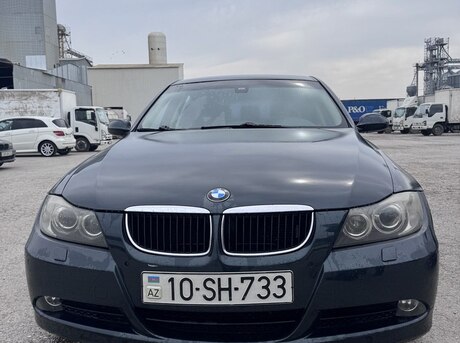 BMW 330