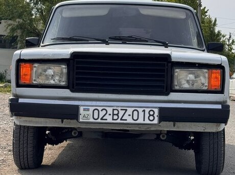 LADA (VAZ) 2107