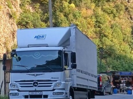 Mercedes Atego 818