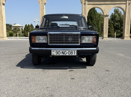 LADA (VAZ) 2107