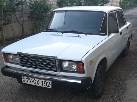 LADA (VAZ) 2107