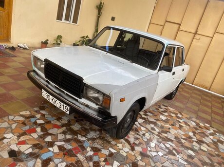 LADA (VAZ) 2107