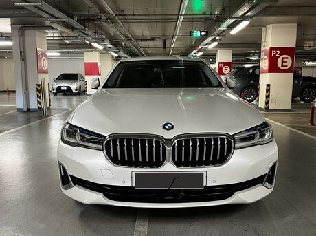 BMW 530e