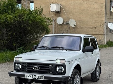 LADA (VAZ) Niva
