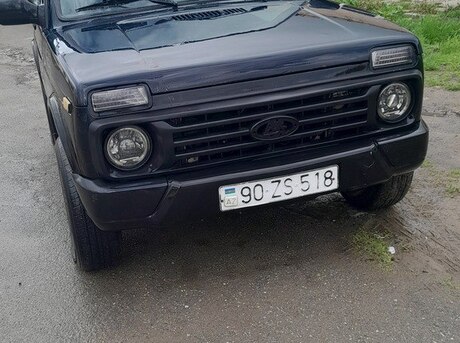 LADA (VAZ) Niva
