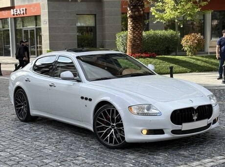 Maserati Quattroporte