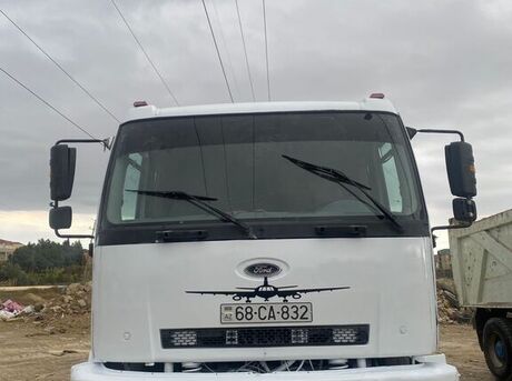 Ford Cargo