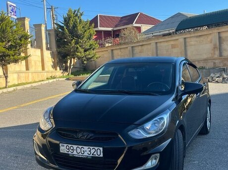 Hyundai Accent