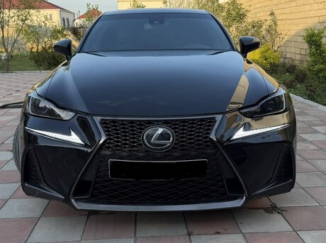 Lexus IS 200t