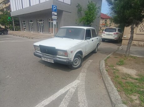 LADA (VAZ) 2107