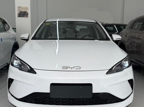 BYD Seal 05
