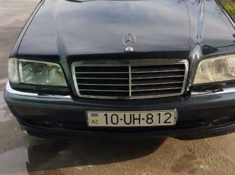 Mercedes C 230
