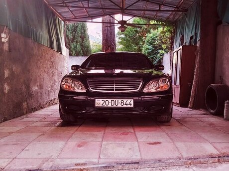Mercedes S 320