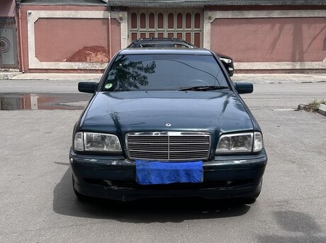 Mercedes C 220