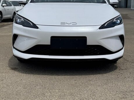 BYD Seal 05
