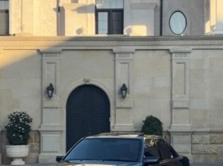 Mercedes C 200