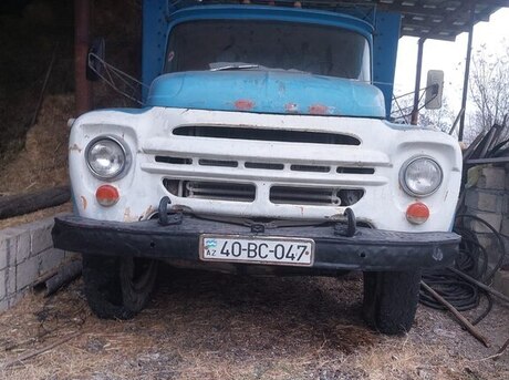 ZIL 130