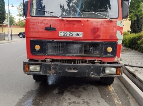 MAZ 54323