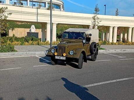GAZ 69