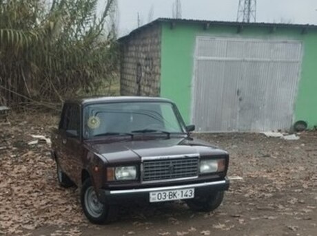LADA (VAZ) 2107