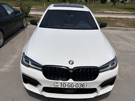 BMW 530e