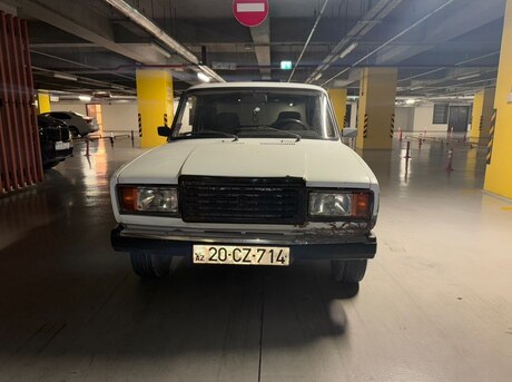 LADA (VAZ) 2107