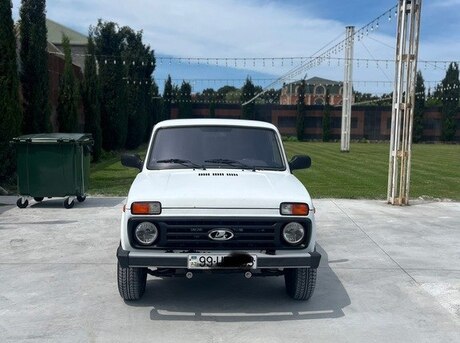 LADA (VAZ) Niva