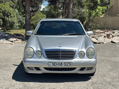 Mercedes E 270