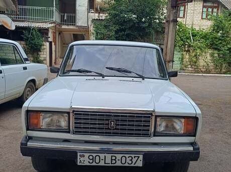 LADA (VAZ) 2107