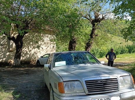 Mercedes 250 D