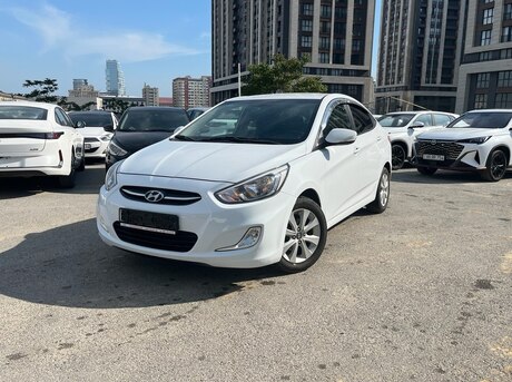 Hyundai Accent