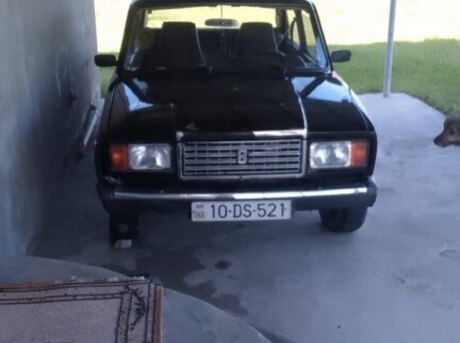 LADA (VAZ) 2107