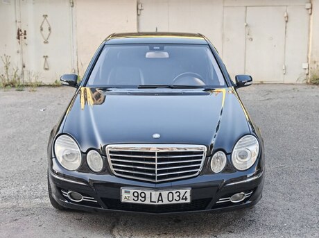 Mercedes E 220