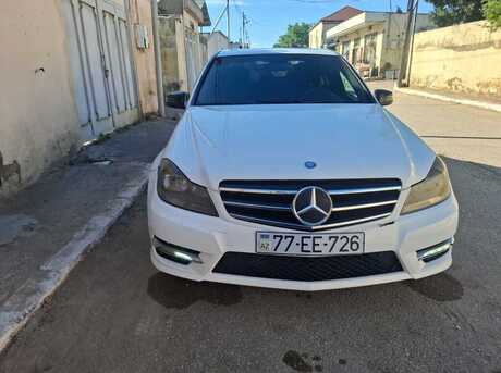 Mercedes C 180