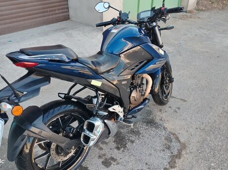 Suzuki V-Strom 250