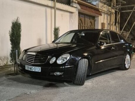 Mercedes E 220