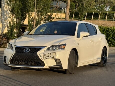 Lexus CT 200h